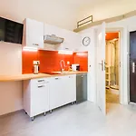 Apartment Solna Atelier *