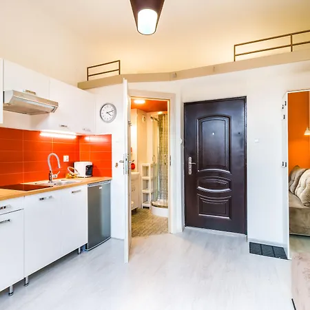 Solna Atelier By Mb *
