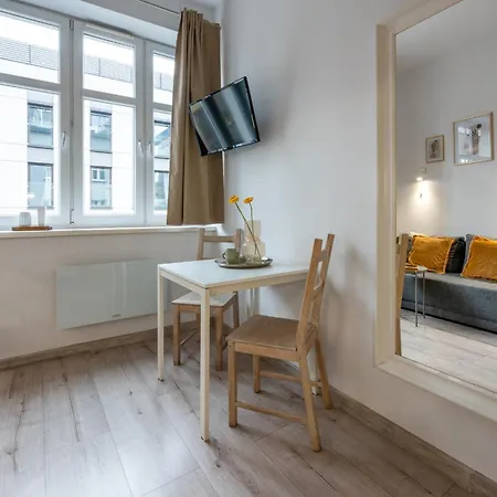 Solna Atelier By Mb *