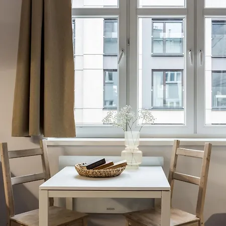 Solna Atelier Appartement *