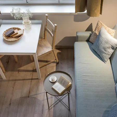 Solna Atelier Appartement *