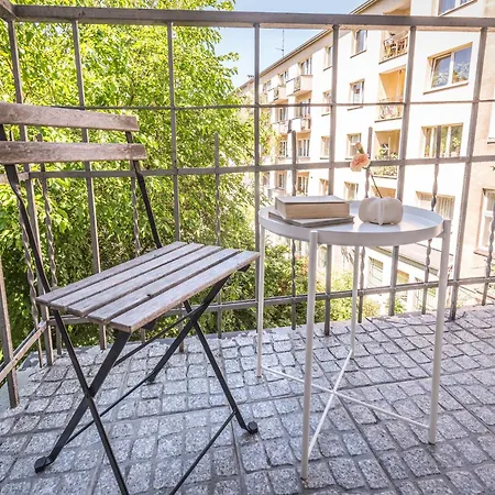 Solna Atelier By Mb *